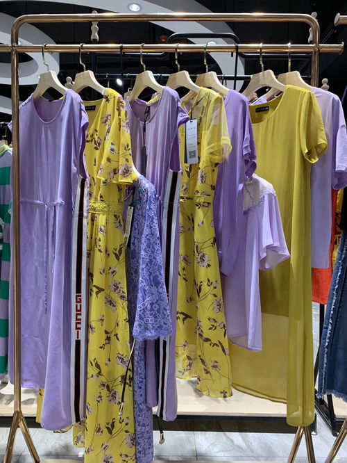 赫梵茜女裝 經典與浪漫交織的外貿尾貨批發新選擇